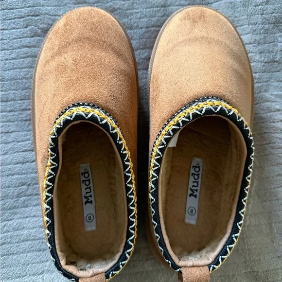 Mudd Brown Platform Mules with Black and Yellow Accents - Picture 2 of 6